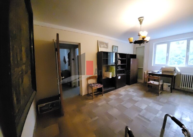 Metrou N. Grigorescu, 50 m, apartament 3 camere.